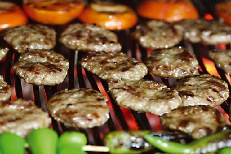 ANA YEMEKLER görseli