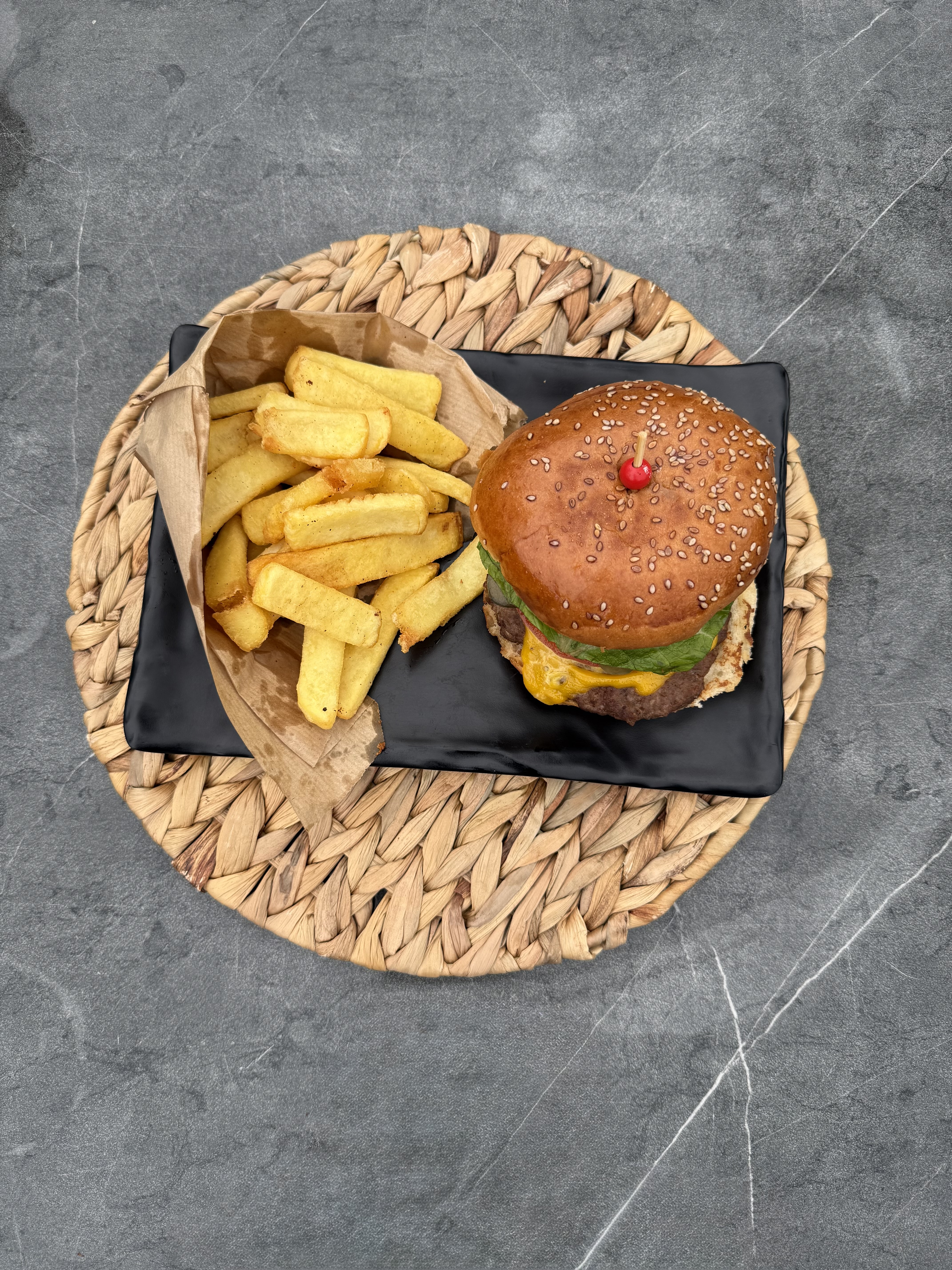 BURGER görseli