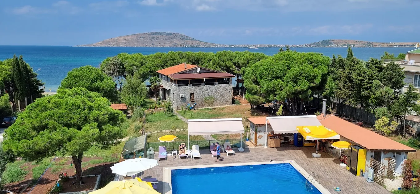 Maviko Beach Resort Hotel Kapak Görseli
